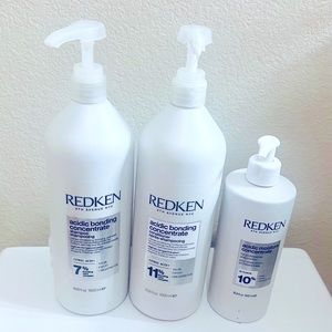 Redken Acidic Bonding Set (Shampoo, Conditioner, Moisture Treatment)